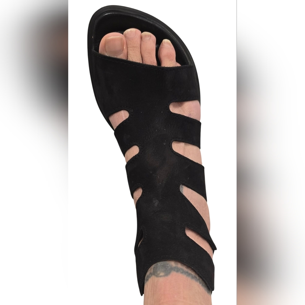 Black Cutout Women's Sandal